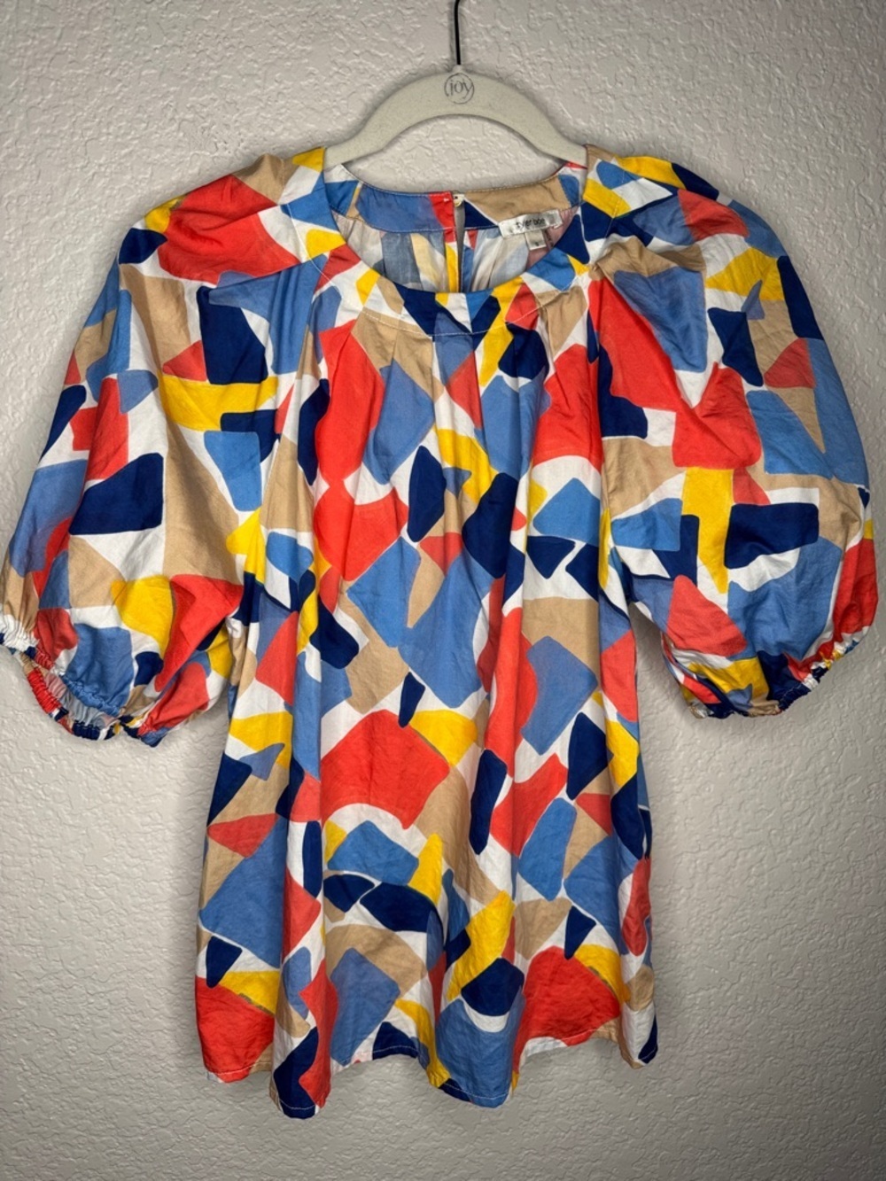 NEW TYLER BOE Renee Puzzle Top Multi Color Small Puff Sleeve Summer Spring - Picture 2 of 5
